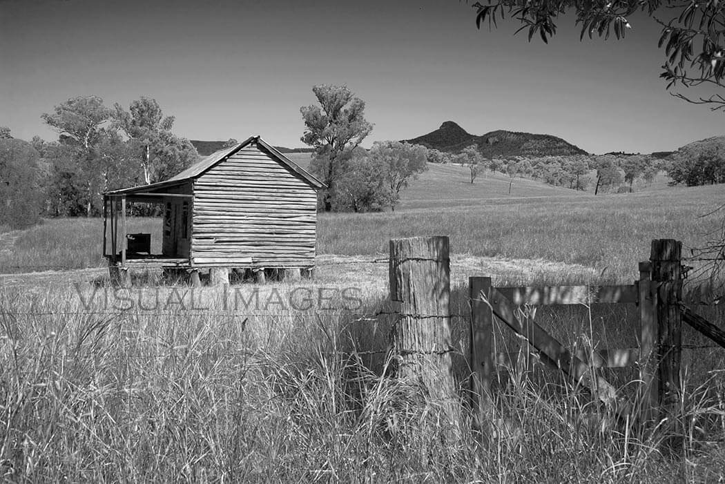 Carneys creek Rd Shack